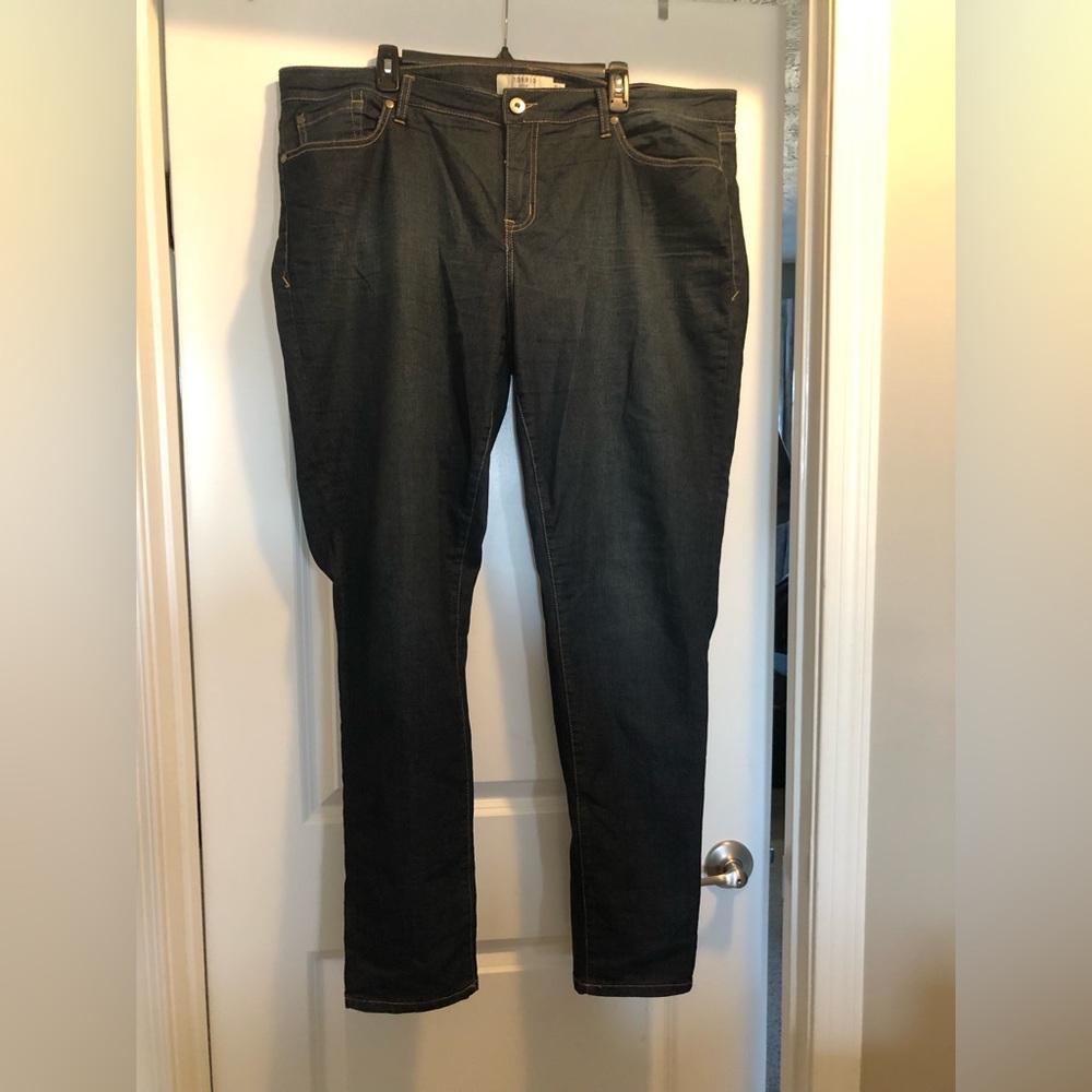 Women’s Skinny Jeans